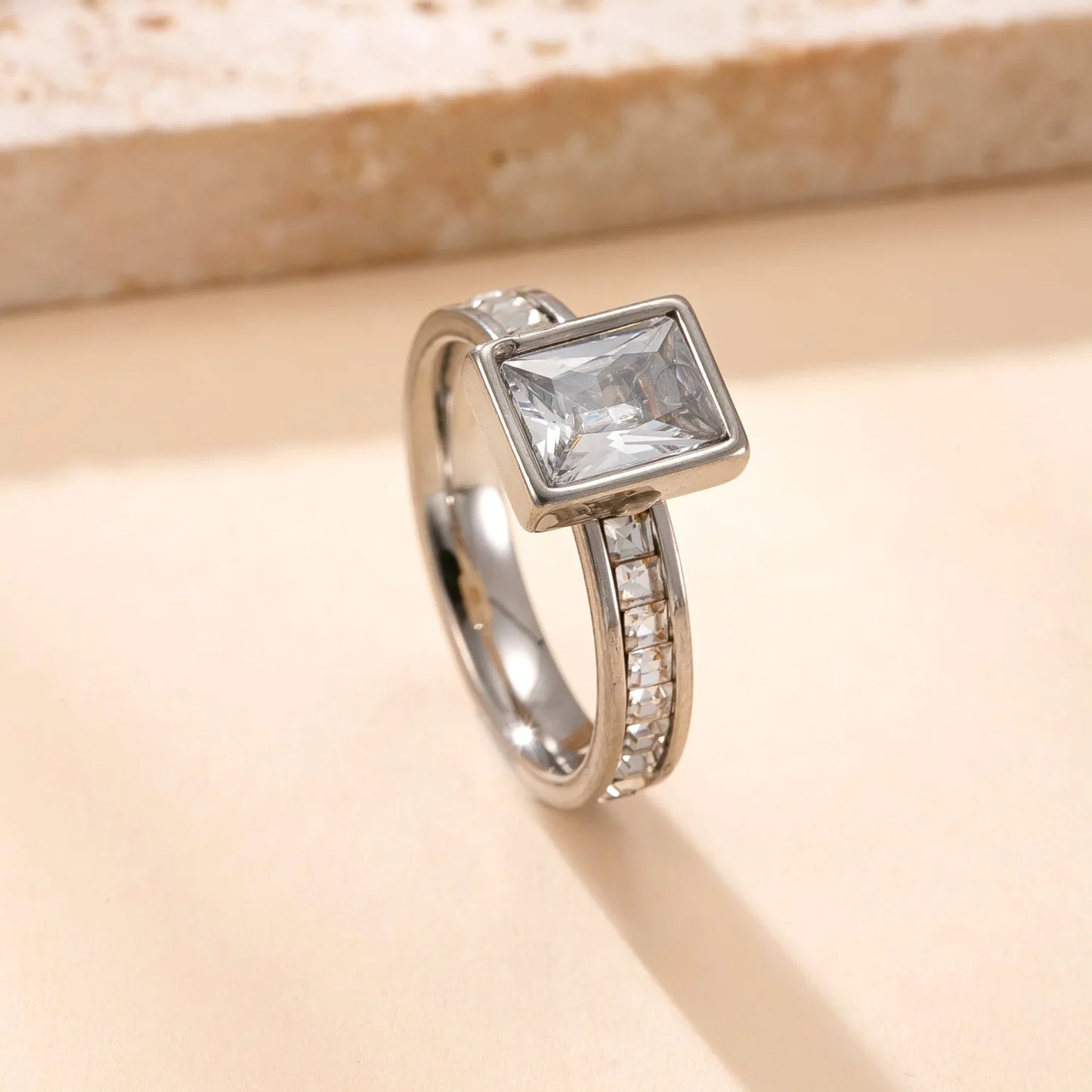 Luxury Zircon Finger Fashion Jewelry ring