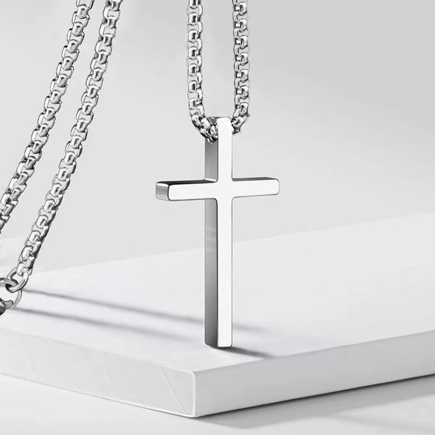 Plain Cross Pendant Collar with Stainless Steel Box Chain