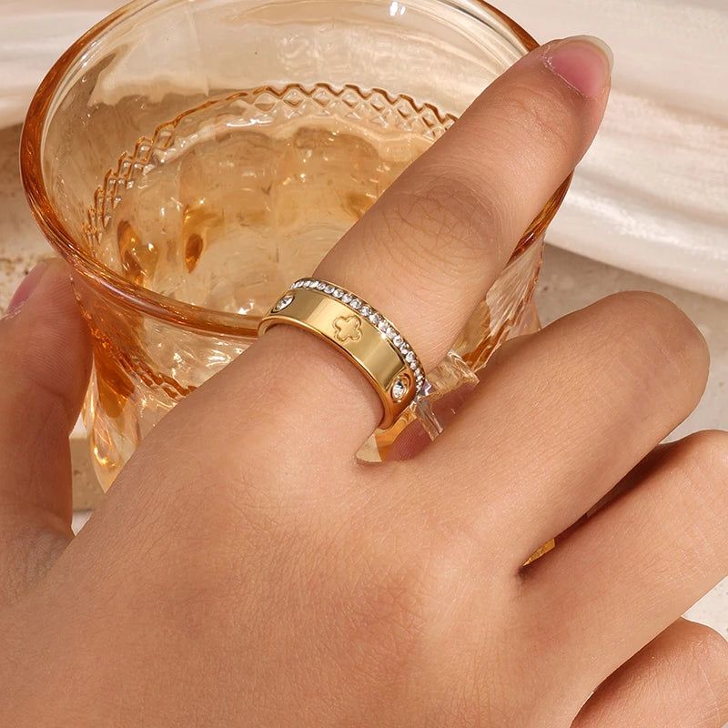 French Clover High Quality Stainless Steel Shiny Zircon Rings